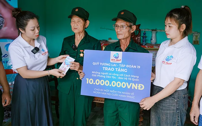 Biểu tượng chơi có trách nhiệm và hỗ trợ người chơi Gamvip